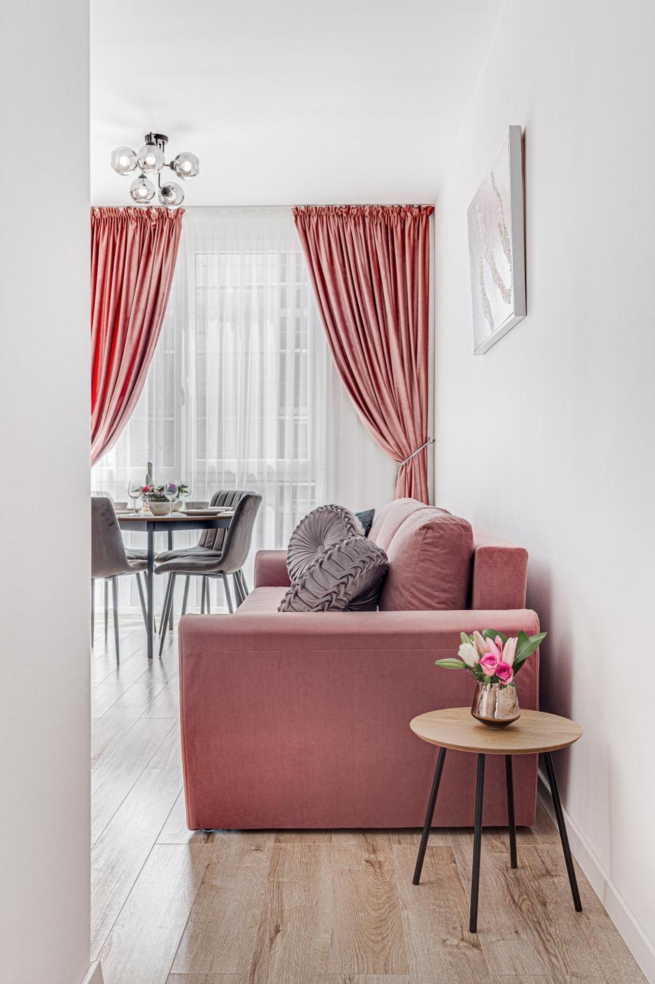 Apartment Ari Pink & Turquoise - Afi Mall High-end Arad